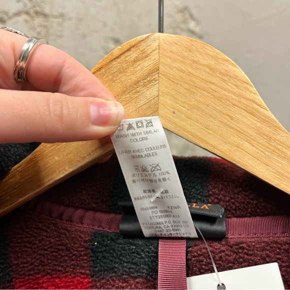 Patagonia 2014 Synchilla Black Red Lumberjack Plaid T-Snap Fleece Pullover M Med - Picture 4 of 5